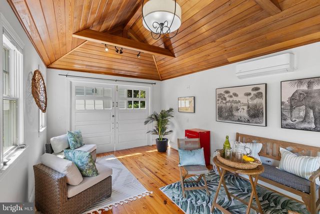 1241 CHERRY TREE LN, Annapolis, MD 21403