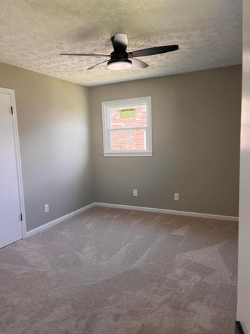 185 Cummins Ferry Rd Cummins Ferry Road 185, Harrodsburg, KY 40330