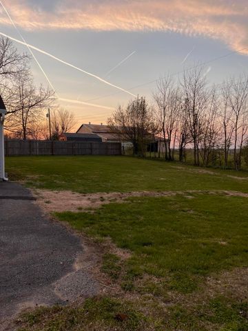 185 Cummins Ferry Rd Cummins Ferry Road 185, Harrodsburg, KY 40330