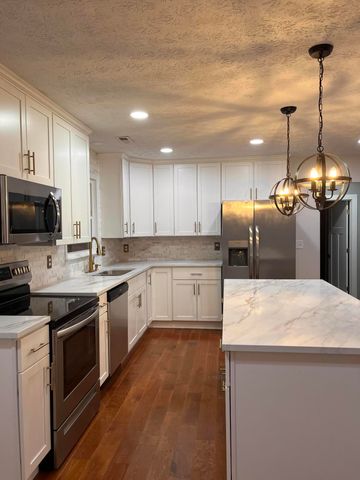 185 Cummins Ferry Rd Cummins Ferry Road 185, Harrodsburg, KY 40330