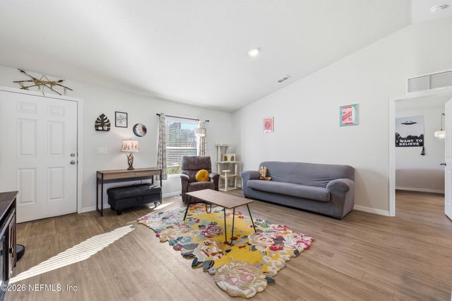 16 WHITE DEER Lane, Palm Coast, FL 32164