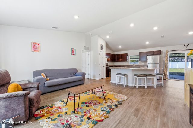 16 WHITE DEER Lane, Palm Coast, FL 32164