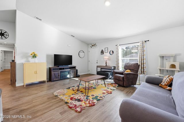 16 WHITE DEER Lane, Palm Coast, FL 32164