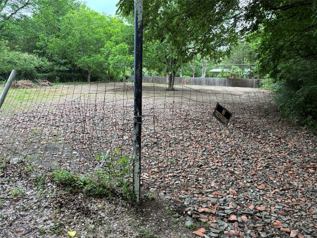 2839 Kavasar Drive, Dallas, TX 75241