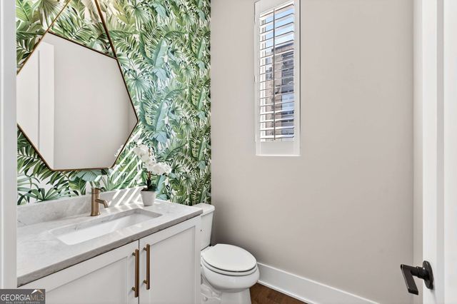 1298 Chelsea Circle NW, Atlanta, GA 30318