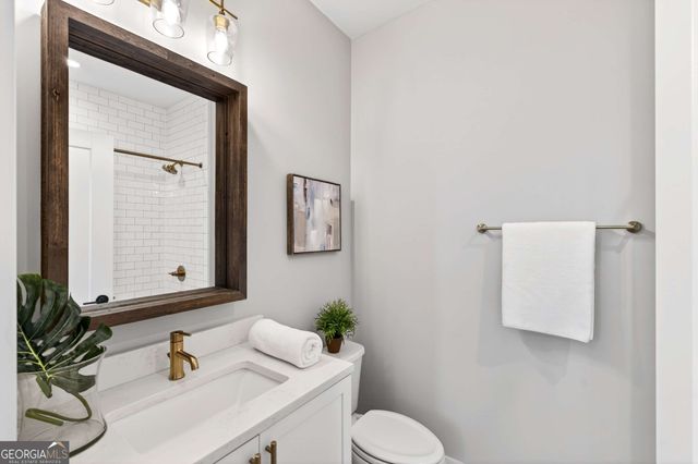 1298 Chelsea Circle NW, Atlanta, GA 30318