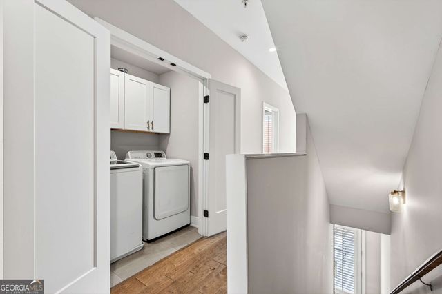 1298 Chelsea Circle NW, Atlanta, GA 30318