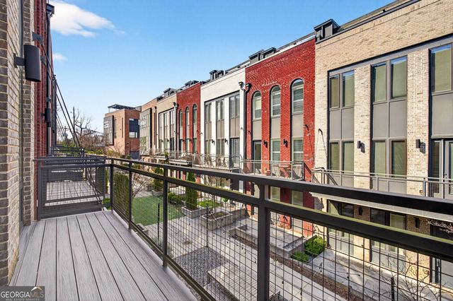 1298 Chelsea Circle NW, Atlanta, GA 30318