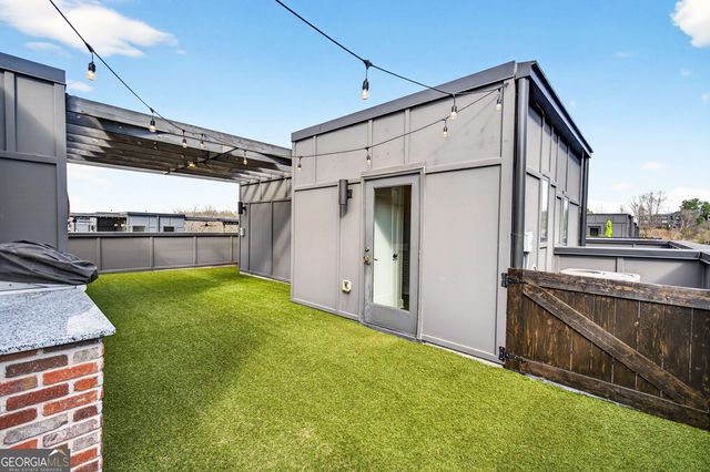 1298 Chelsea Circle NW, Atlanta, GA 30318