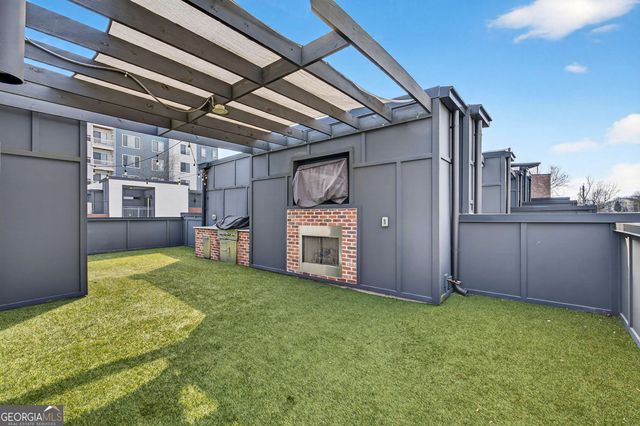 1298 Chelsea Circle NW, Atlanta, GA 30318