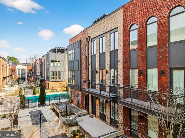 1298 Chelsea Circle NW, Atlanta, GA 30318