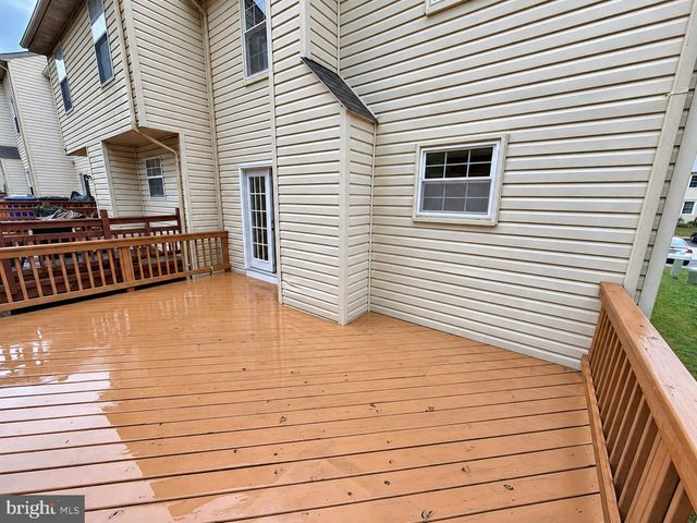 9215 HOWLAND, Laurel, MD 20723