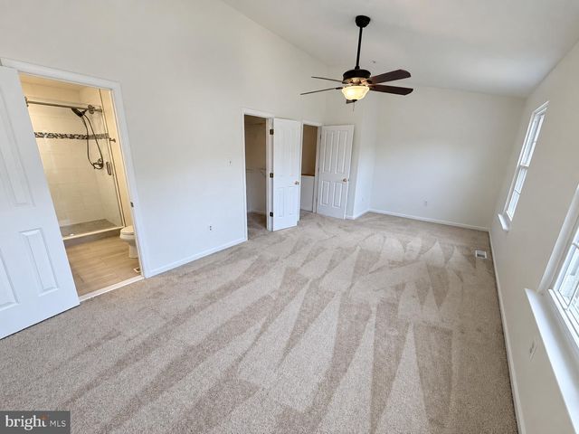 9215 HOWLAND, Laurel, MD 20723