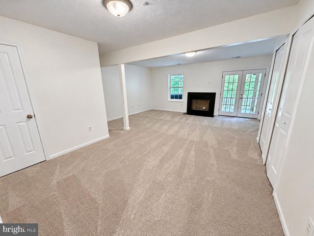 9215 HOWLAND, Laurel, MD 20723