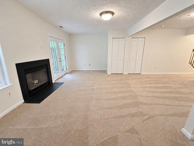 9215 HOWLAND, Laurel, MD 20723