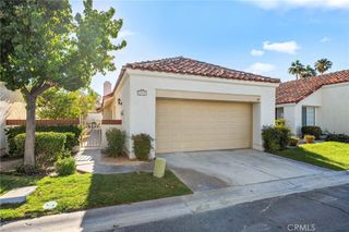 43791 Calle Las Brisas W, Palm Desert, CA 92211