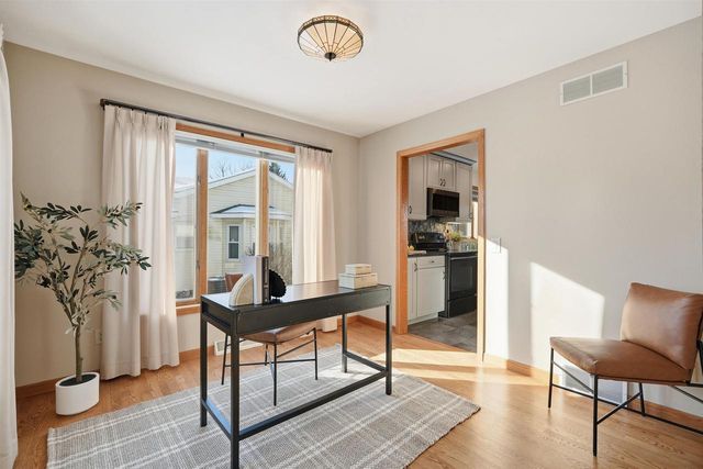 2610 Green Ridge Drive, Madison, WI 53704