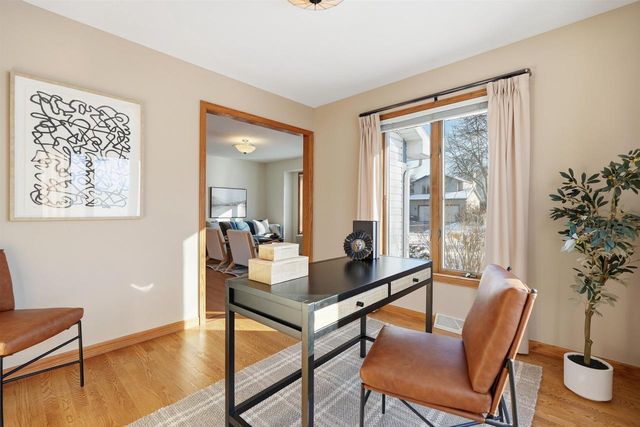 2610 Green Ridge Drive, Madison, WI 53704