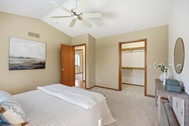 2610 Green Ridge Drive, Madison, WI 53704