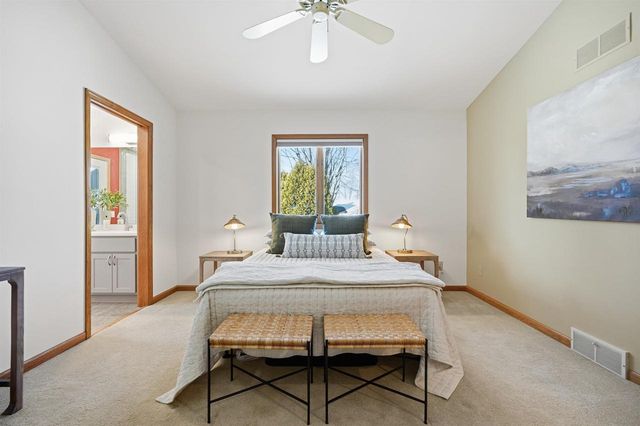 2610 Green Ridge Drive, Madison, WI 53704