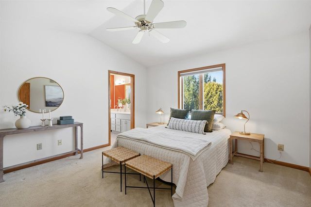 2610 Green Ridge Drive, Madison, WI 53704