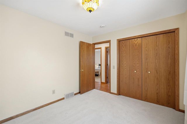 2610 Green Ridge Drive, Madison, WI 53704