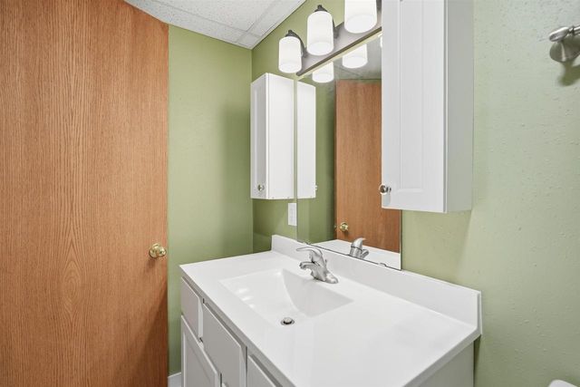 2610 Green Ridge Drive, Madison, WI 53704