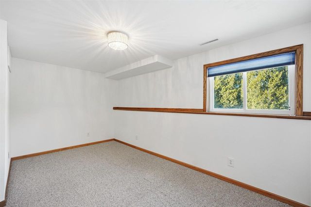 2610 Green Ridge Drive, Madison, WI 53704