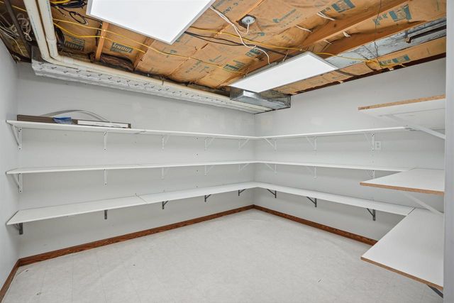 2610 Green Ridge Drive, Madison, WI 53704