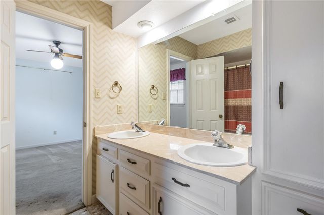 3611 Mulberry Hills Drive, Houston, TX 77339