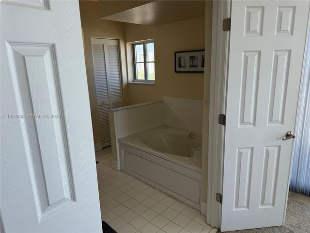 3020 NE 32nd Ave 1125, Fort Lauderdale, FL 33308