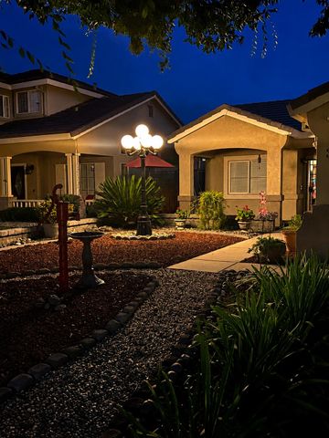 3720 Laurenburg Ave, Modesto, CA 95357