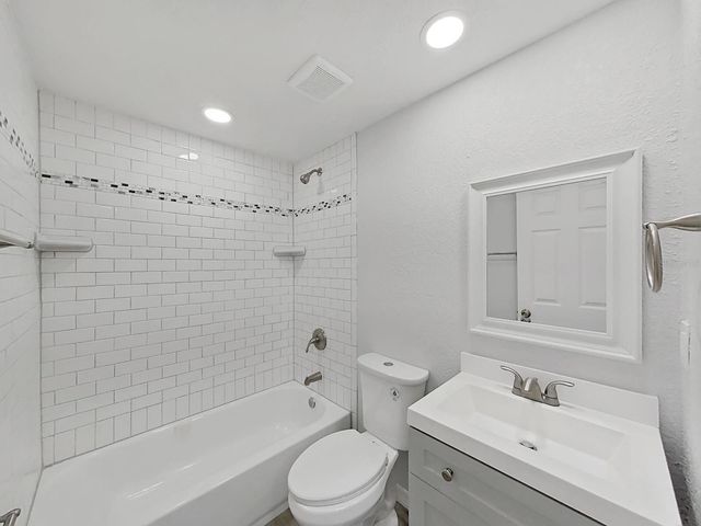 4710 TARAY LANE, Holiday, FL 34690