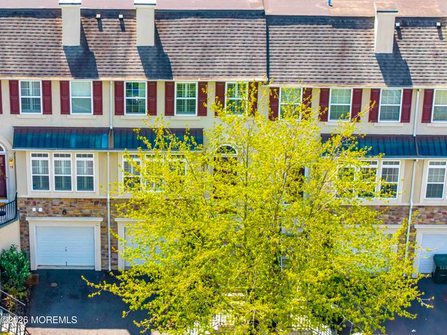 56 W Aspen Way, Matawan, NJ 07747