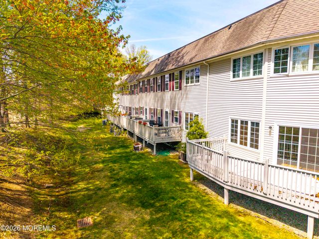 56 W Aspen Way, Matawan, NJ 07747