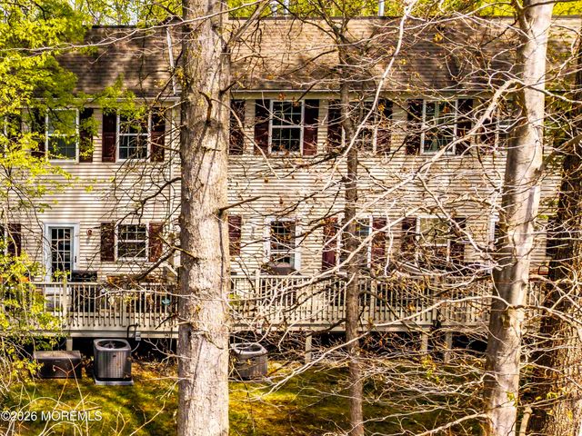 56 W Aspen Way, Matawan, NJ 07747