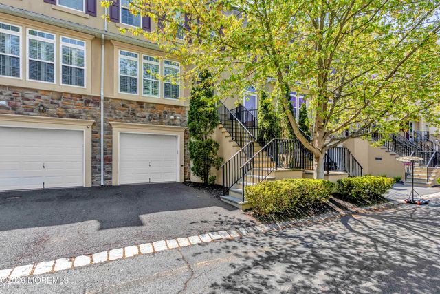 56 W Aspen Way, Matawan, NJ 07747