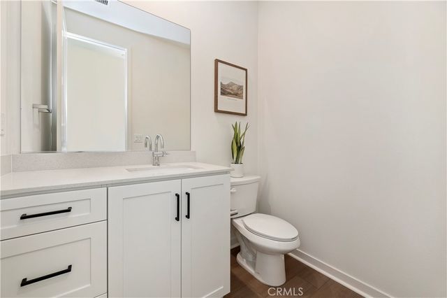 15800 Conservatory Drive, Fontana, CA 92336