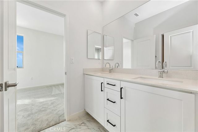 15800 Conservatory Drive, Fontana, CA 92336