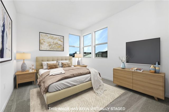 15800 Conservatory Drive, Fontana, CA 92336