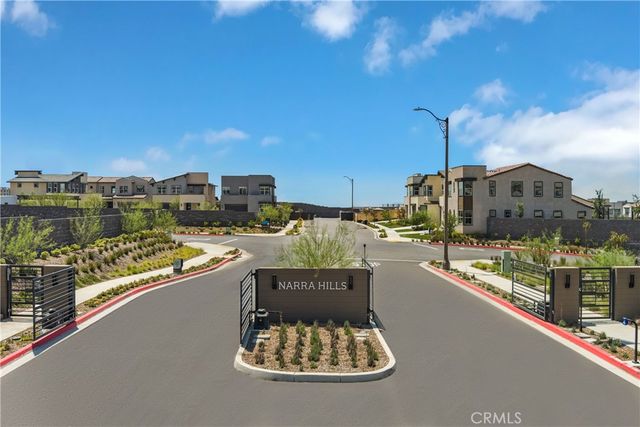 15800 Conservatory Drive, Fontana, CA 92336