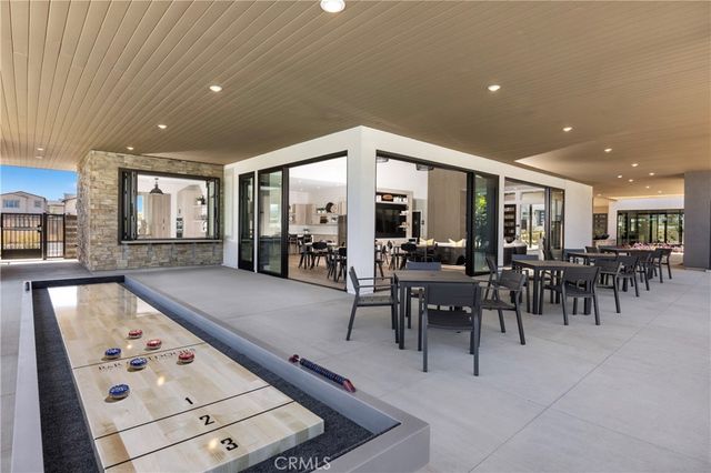 15800 Conservatory Drive, Fontana, CA 92336