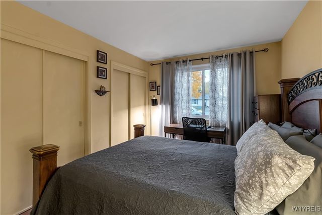 108 Sedgemoor Court, Amherst, NY 14221