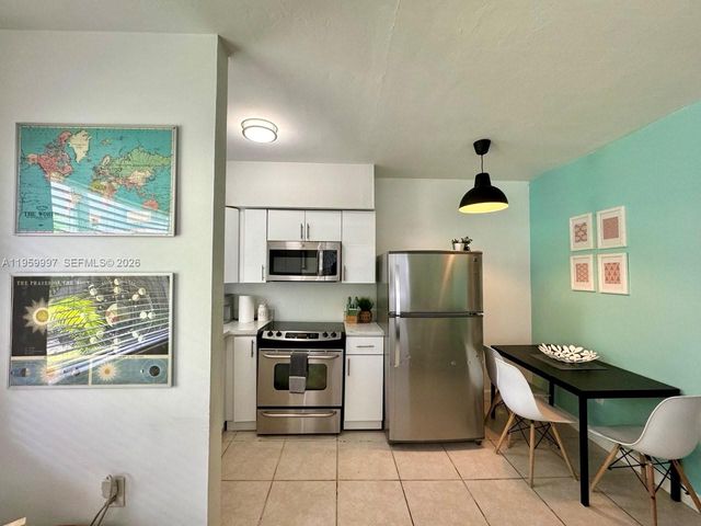 1130 NE 81st St 4, Miami, FL 33138