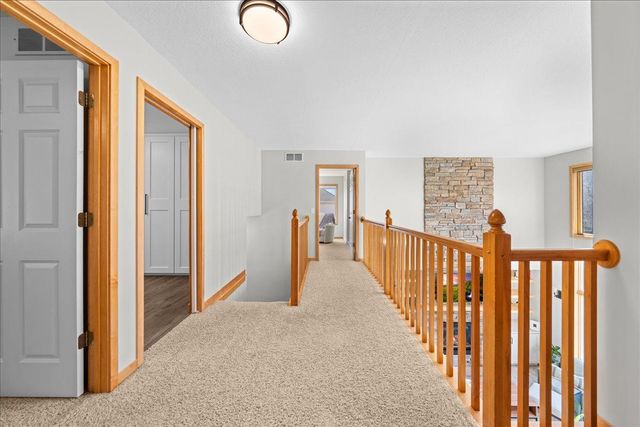 1708 Stonepine Circle, Hudson, WI 54016