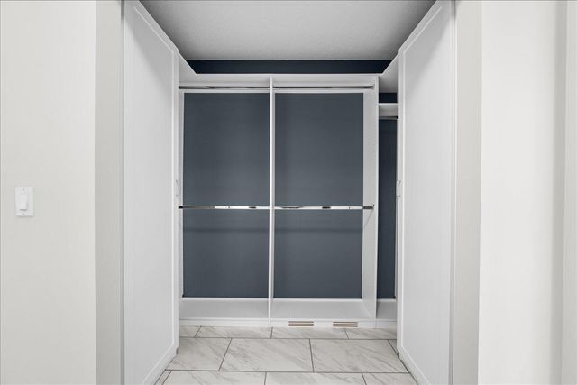 1708 Stonepine Circle, Hudson, WI 54016