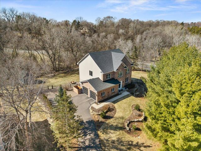 1708 Stonepine Circle, Hudson, WI 54016