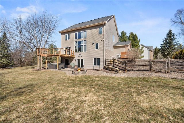 1708 Stonepine Circle, Hudson, WI 54016