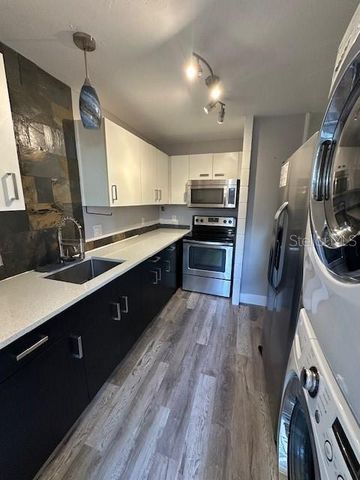 1800 LUCERNE TERRACE, Orlando, FL 32806