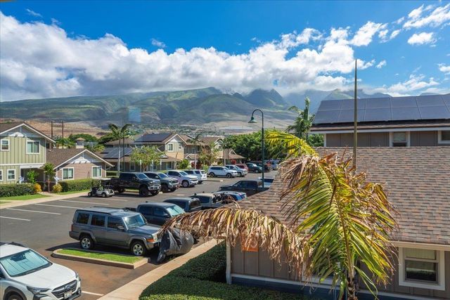 275 Kahoma Village Loop Apt 102, Lahaina, HI 96761